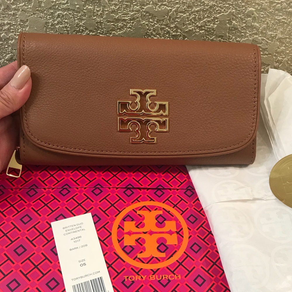 Tory Burch Britten Duo Envelope Continental